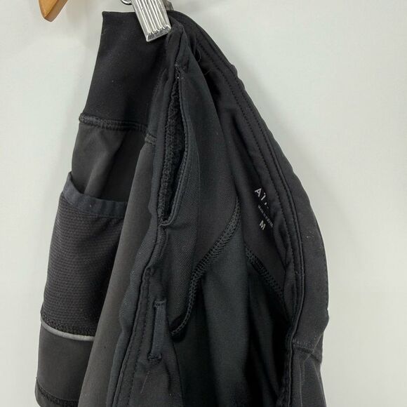 Athleta Ready Set Go Mid Rise Running Activewear Shorts in Black | Medium - Picture 6 of 8